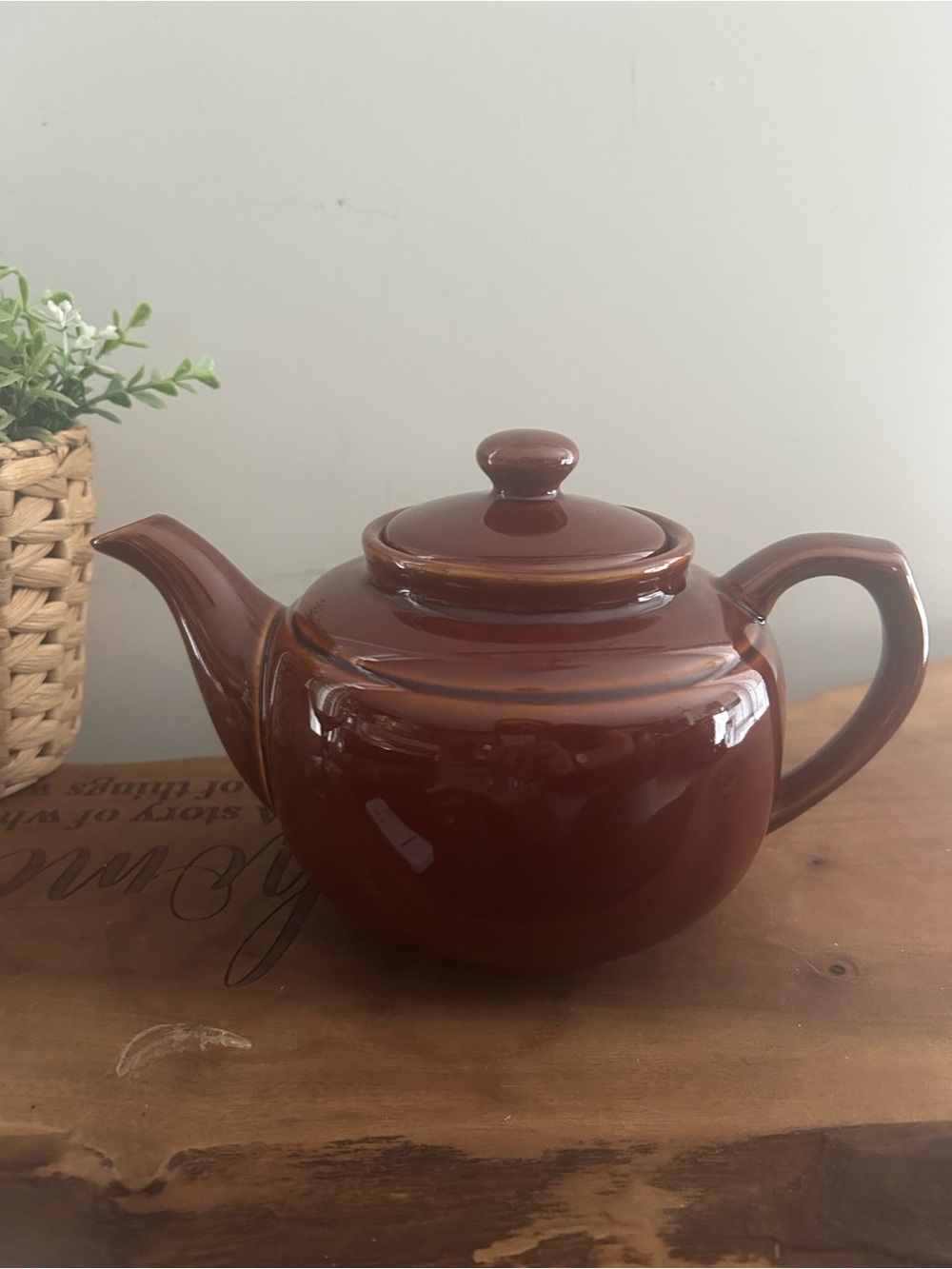Classic Brown Betty Ceramic Teapot Royal Oak Rockingham
